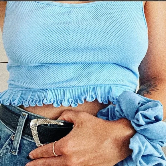 Zara Cropped Tank Top Ruffle Trim Ribbed Blue - Picture 1 of 6